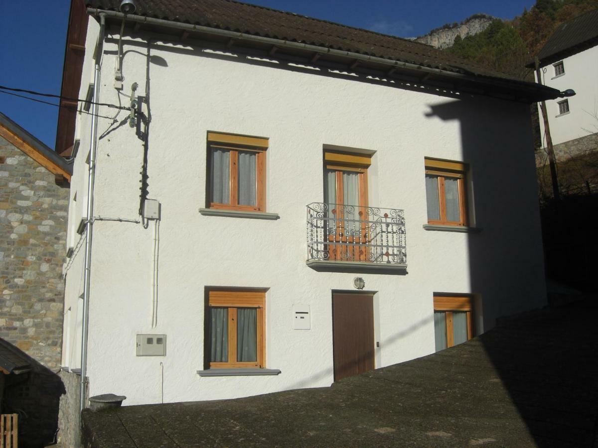 Vivienda Lanzon Villa Salinas de Bielsa ภายนอก รูปภาพ